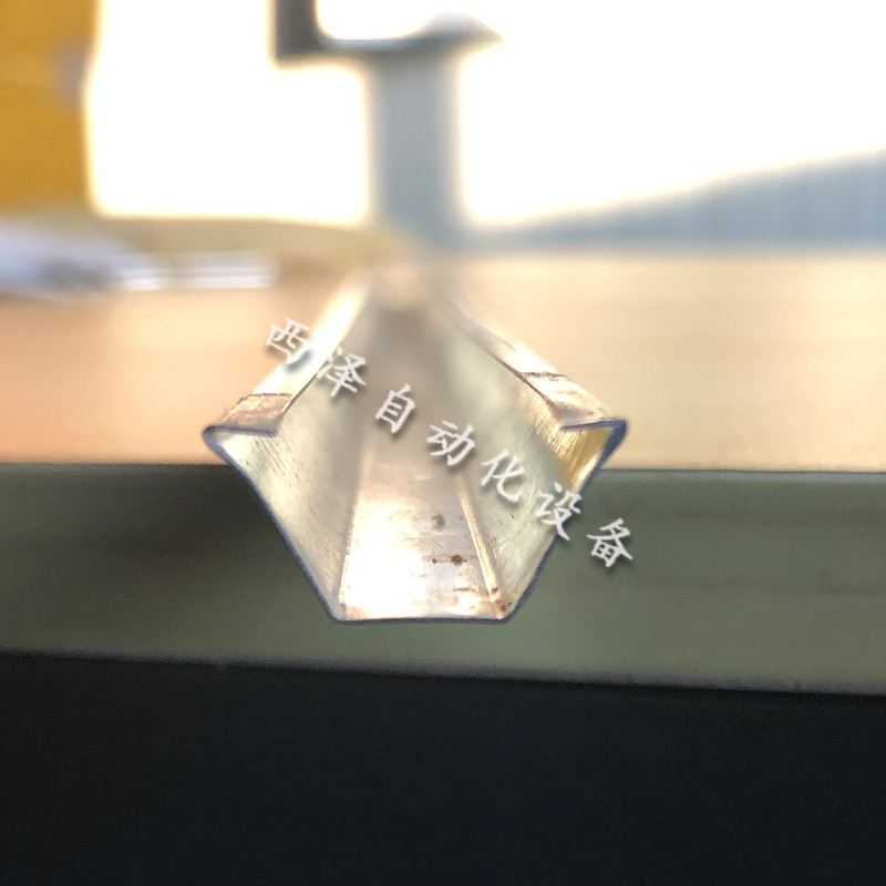 異型型材設(shè)計(jì)開模